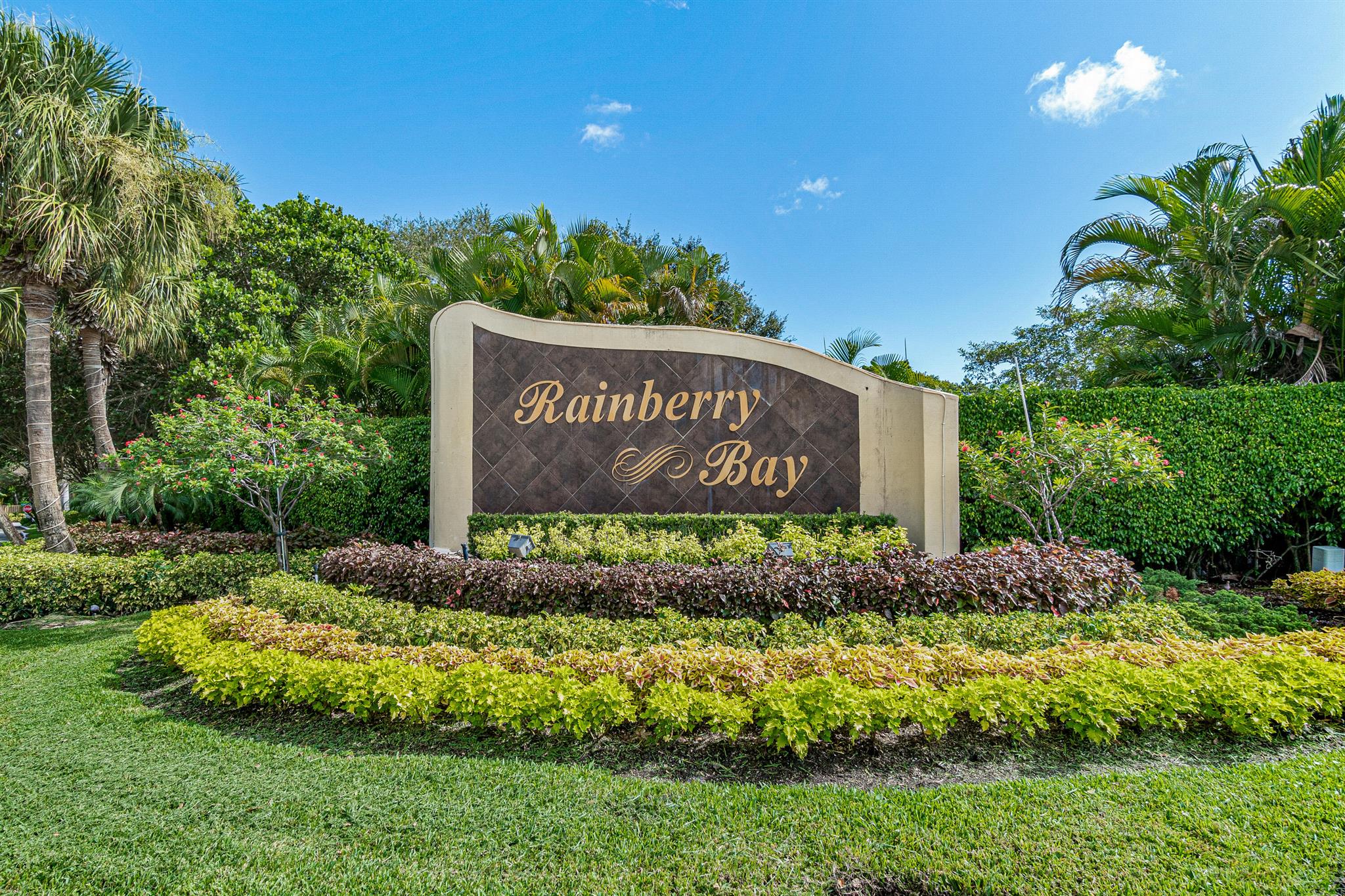 RAINBERRY BAY - Residential