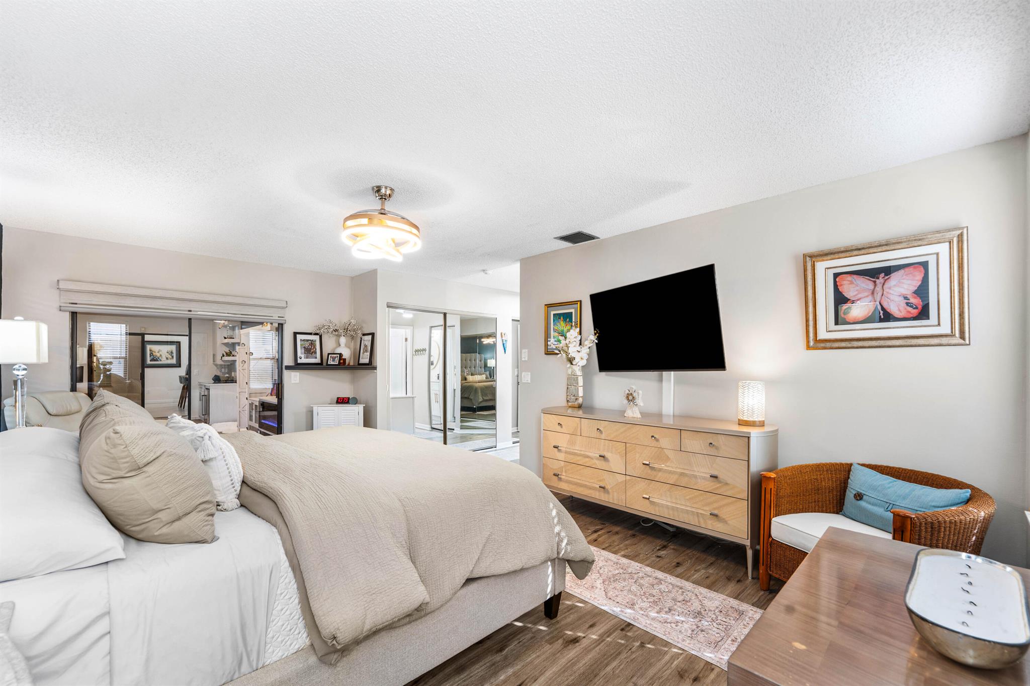 RAINBERRY BAY - Residential