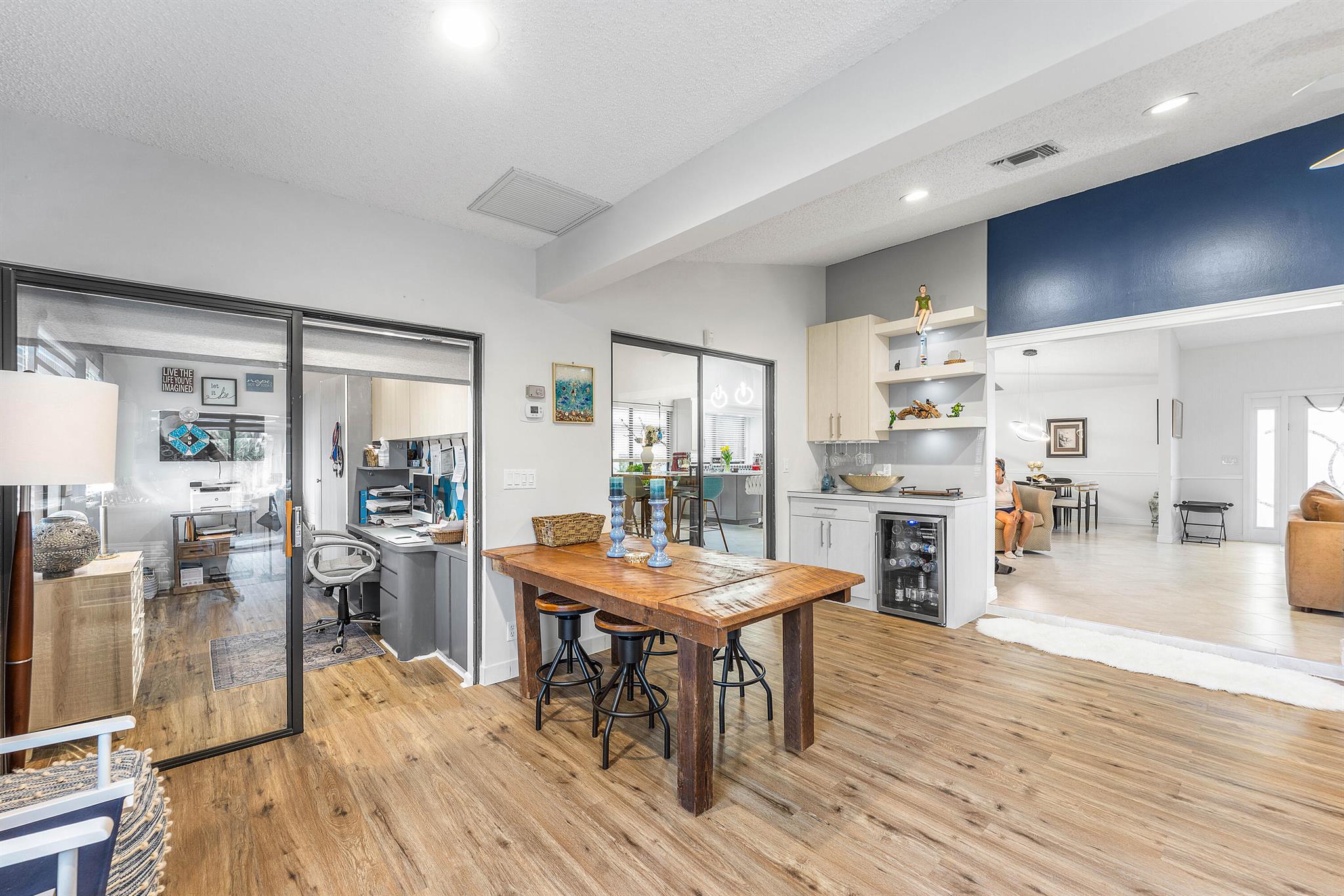 RAINBERRY BAY - Residential