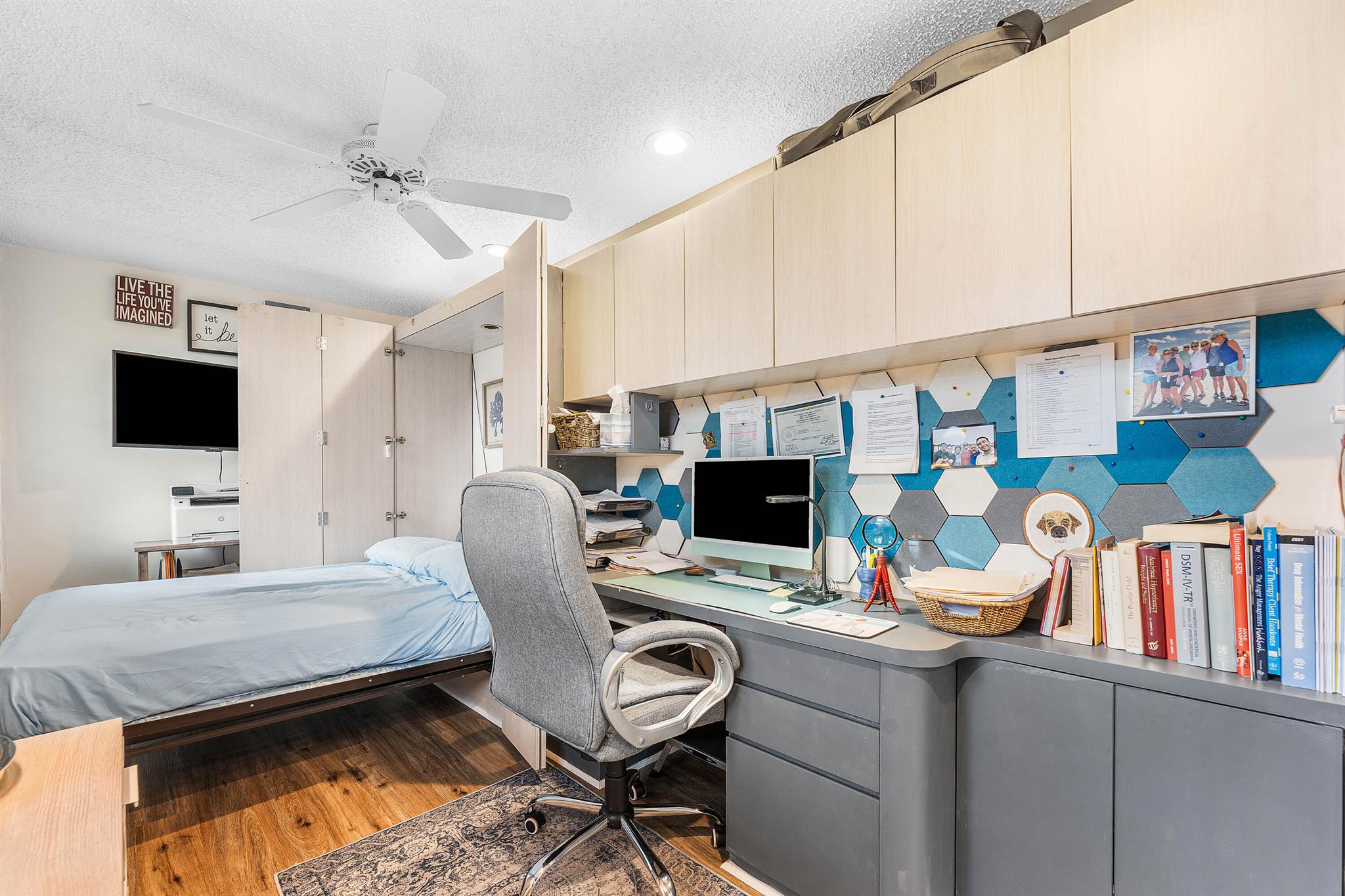 RAINBERRY BAY - Residential