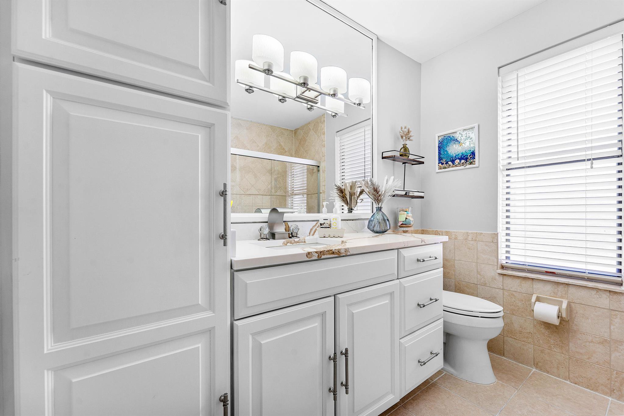 RAINBERRY BAY - Residential