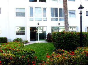 Colonial Club Cond Sec 1 - Residential