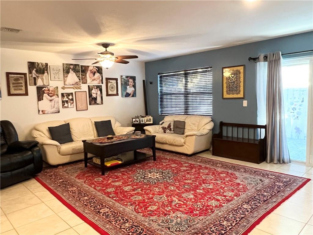 SPRINGTREE WEST COVE - Residential