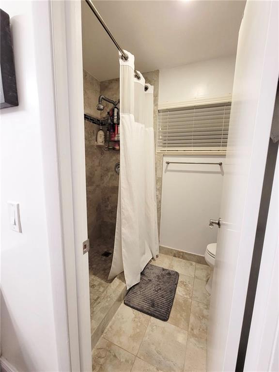 SPRINGTREE WEST COVE - Residential