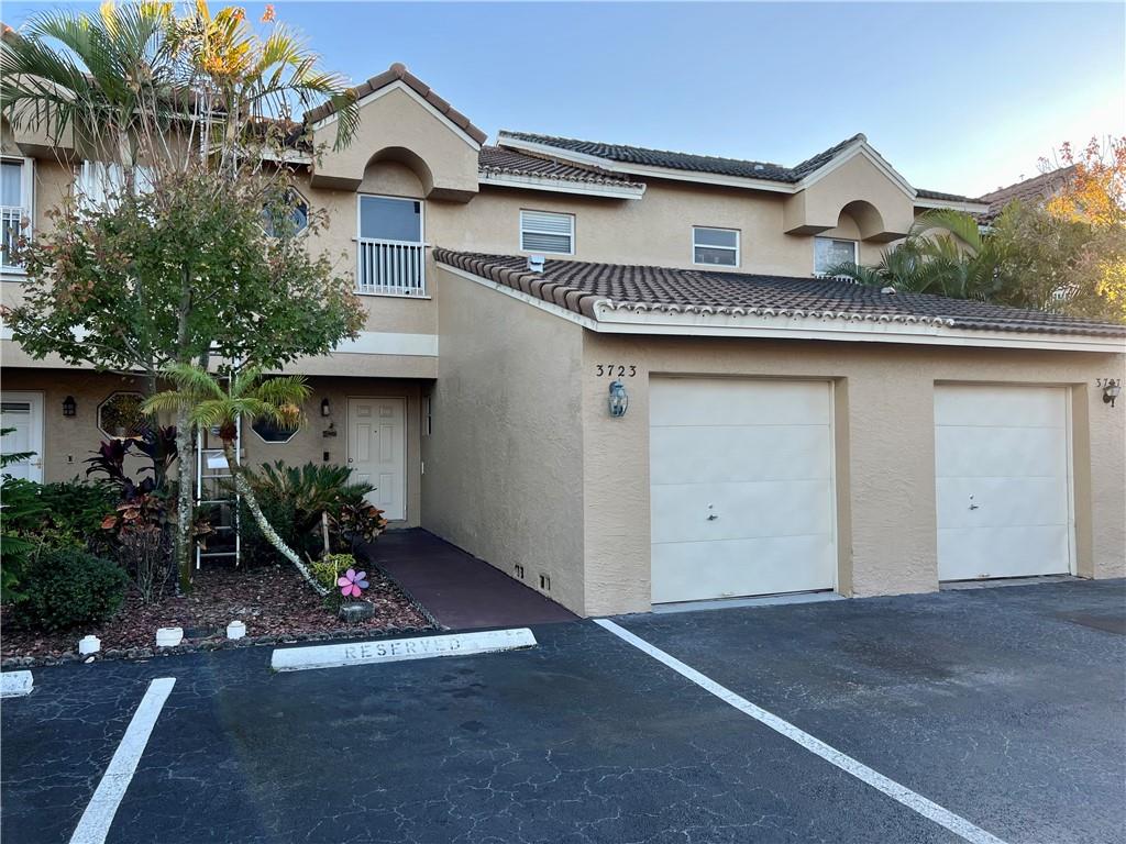 SPRINGTREE WEST COVE - Residential