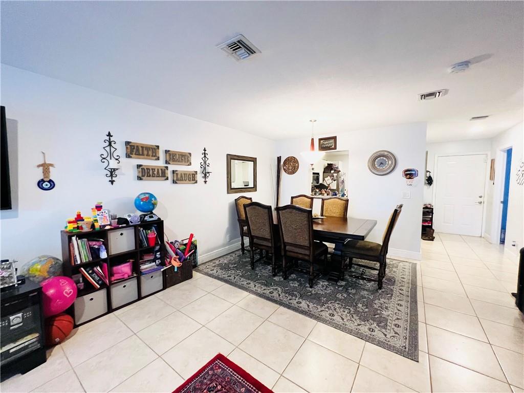 SPRINGTREE WEST COVE - Residential