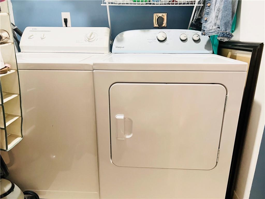 SPRINGTREE WEST COVE - Residential