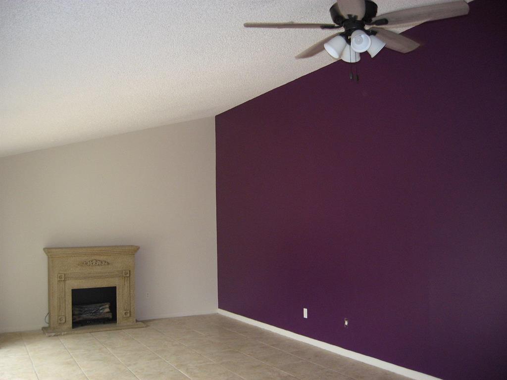 THE COUNTRY - Residential