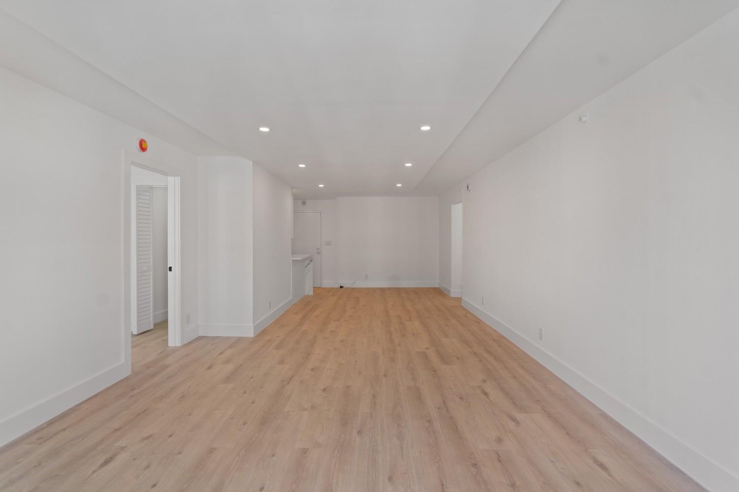 Ambassadors V North - Residential