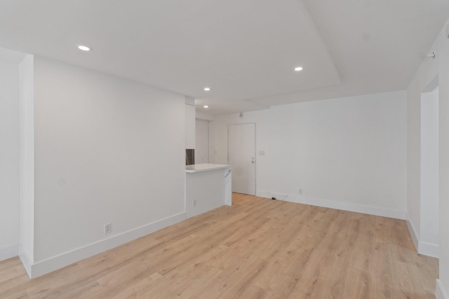 Ambassadors V North - Residential