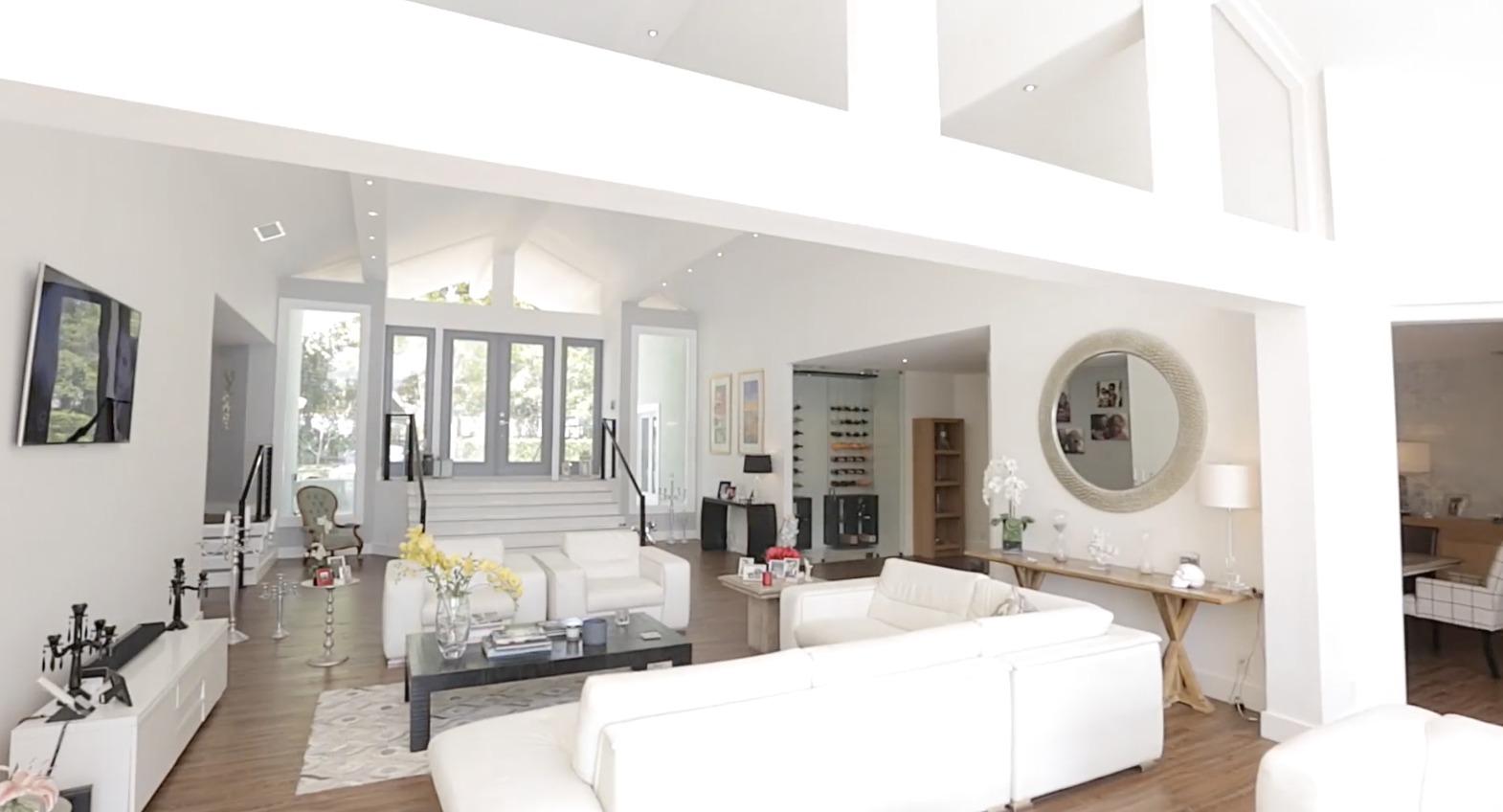 THE SANCTUARY - Residential