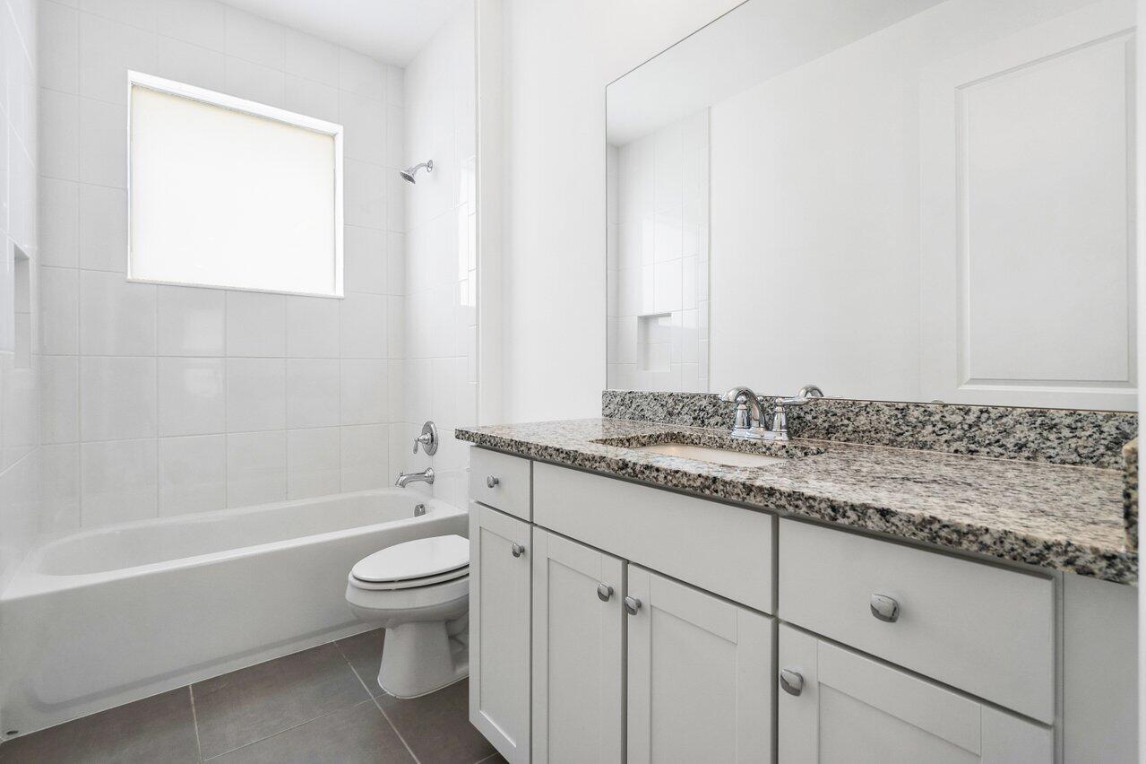 ARDEN PUD POD G SOUTH - Residential Lease