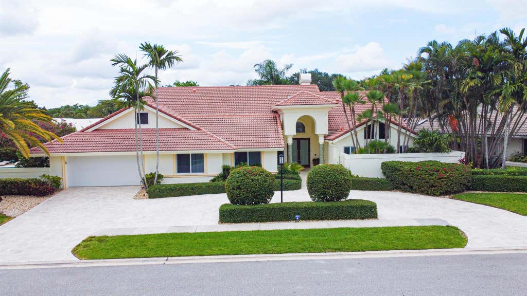 Photo of 7351 Valencia Drive, Boca Raton, FL 33433 (MLS # R11070712)
