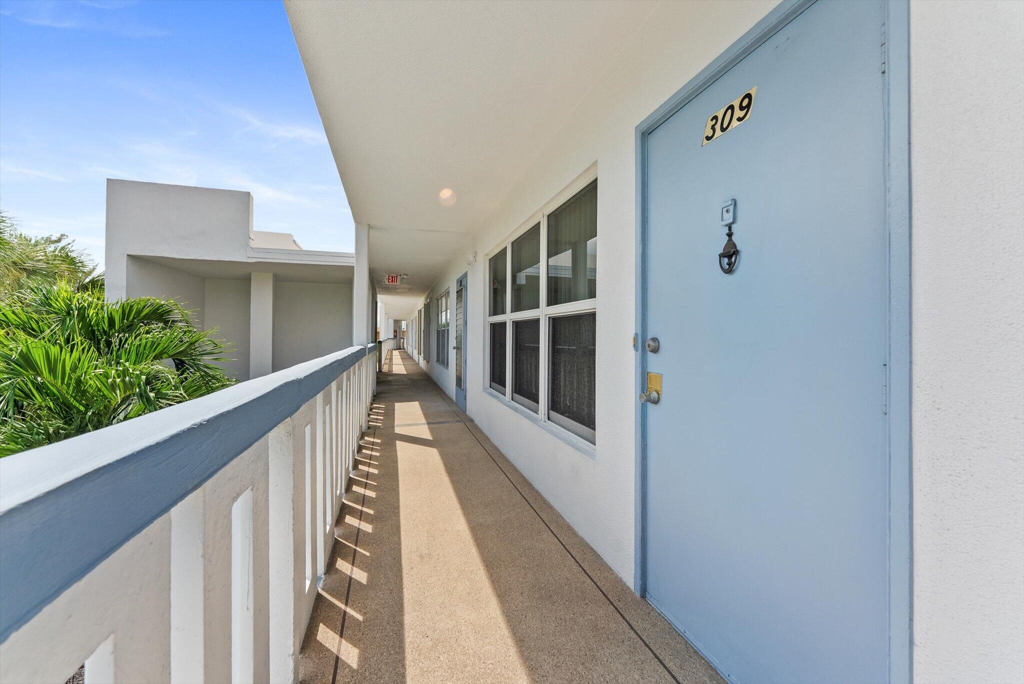 309 WELLINGTON M