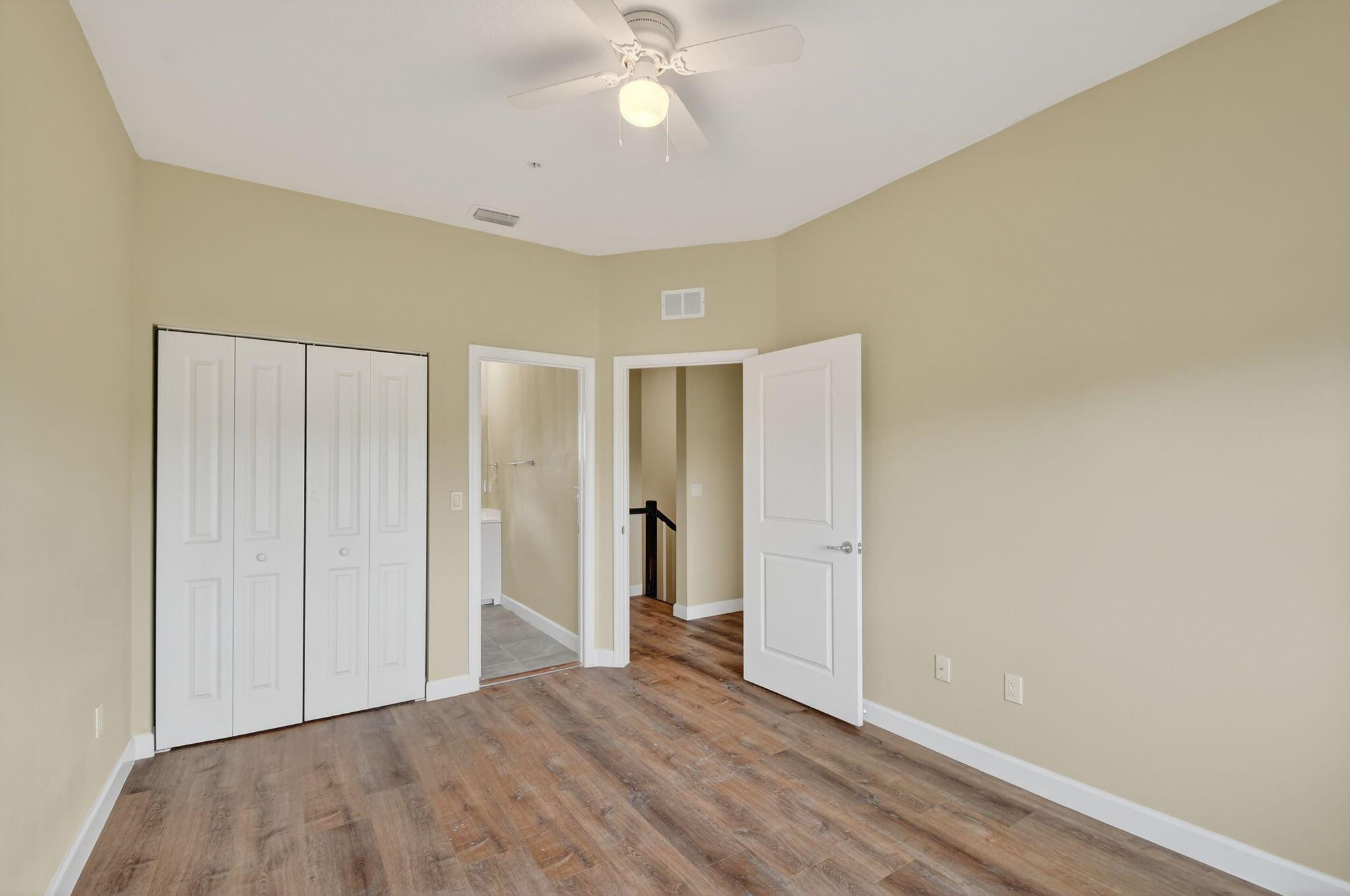 PALM BEACH FARMS CO 7 - Residential Lease