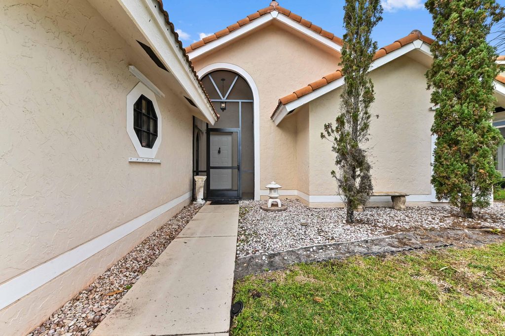 Photo of 5421 Helene Circle, Boynton Beach, FL 33472 (MLS # B26046266)