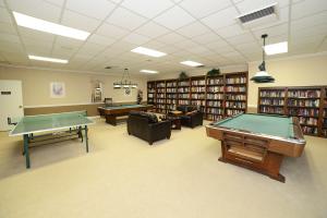 BOCA TOWERS CONDO PORTION PAR 5 OF PT OF - Residential