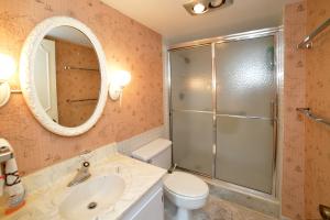 BOCA TOWERS CONDO PORTION PAR 5 OF PT OF - Residential