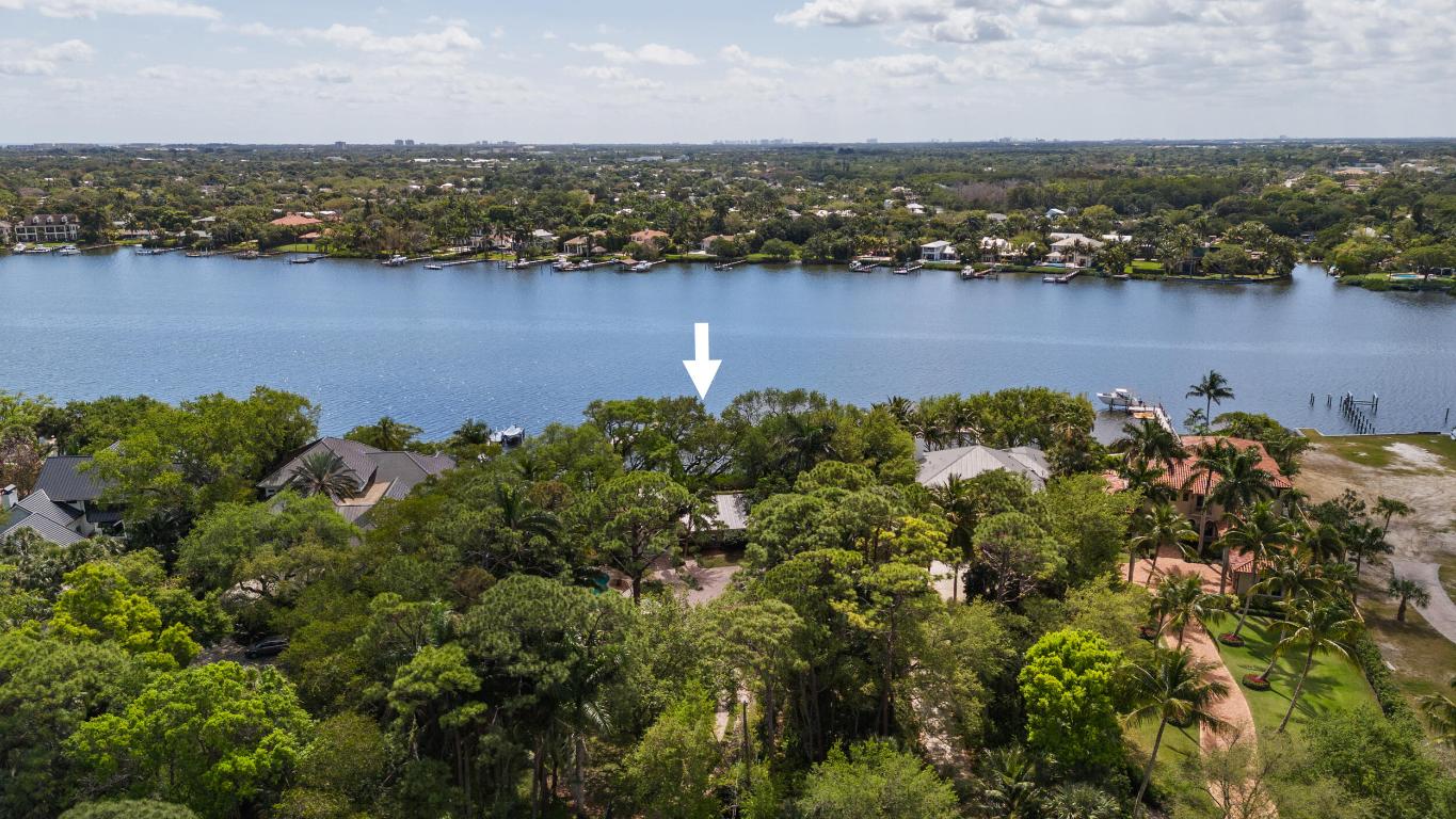 PENNOCK POINT - Land