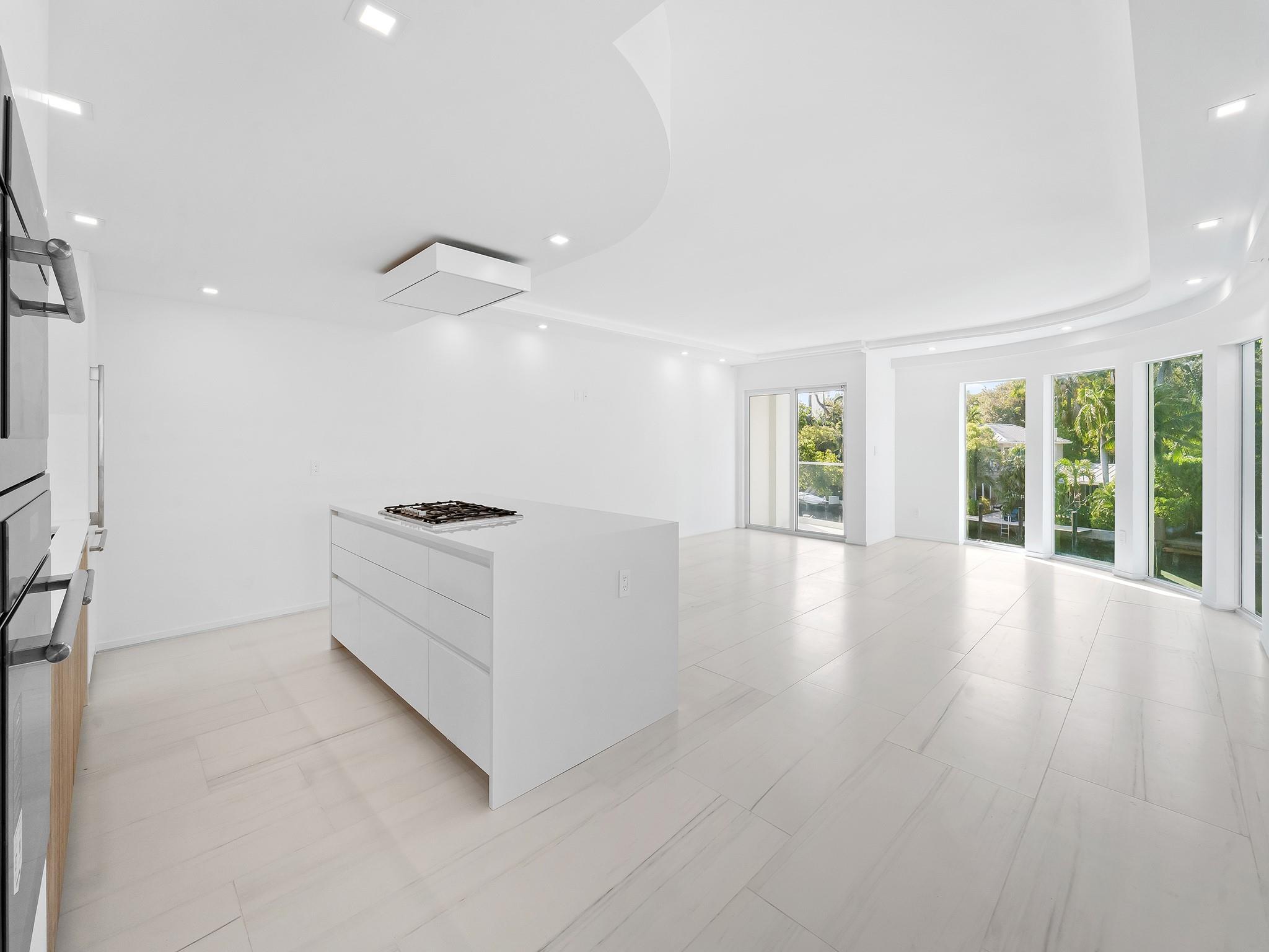 423 Hendricks Isle - Residential