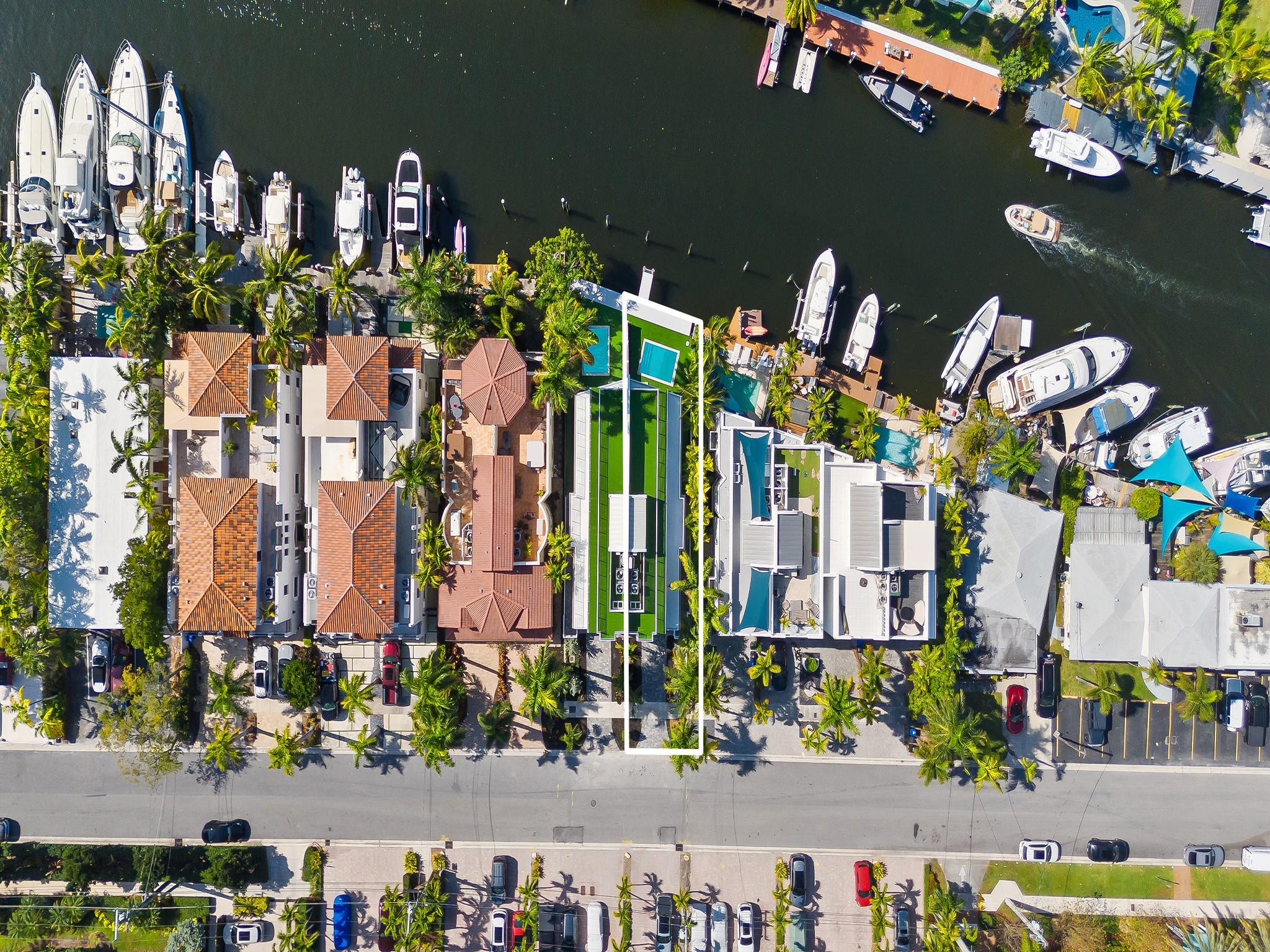 423 Hendricks Isle - Residential