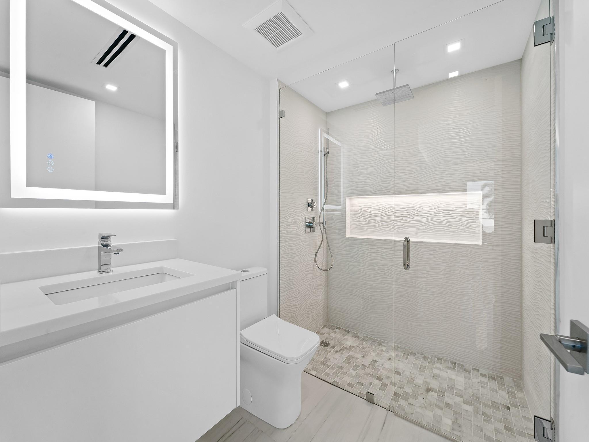 423 Hendricks Isle - Residential