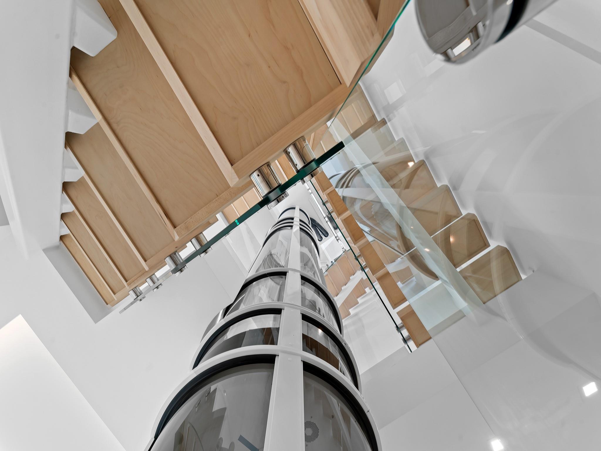 423 Hendricks Isle - Residential