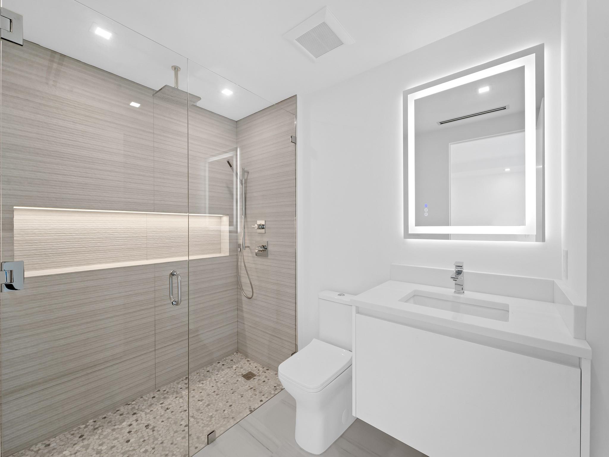 423 Hendricks Isle - Residential