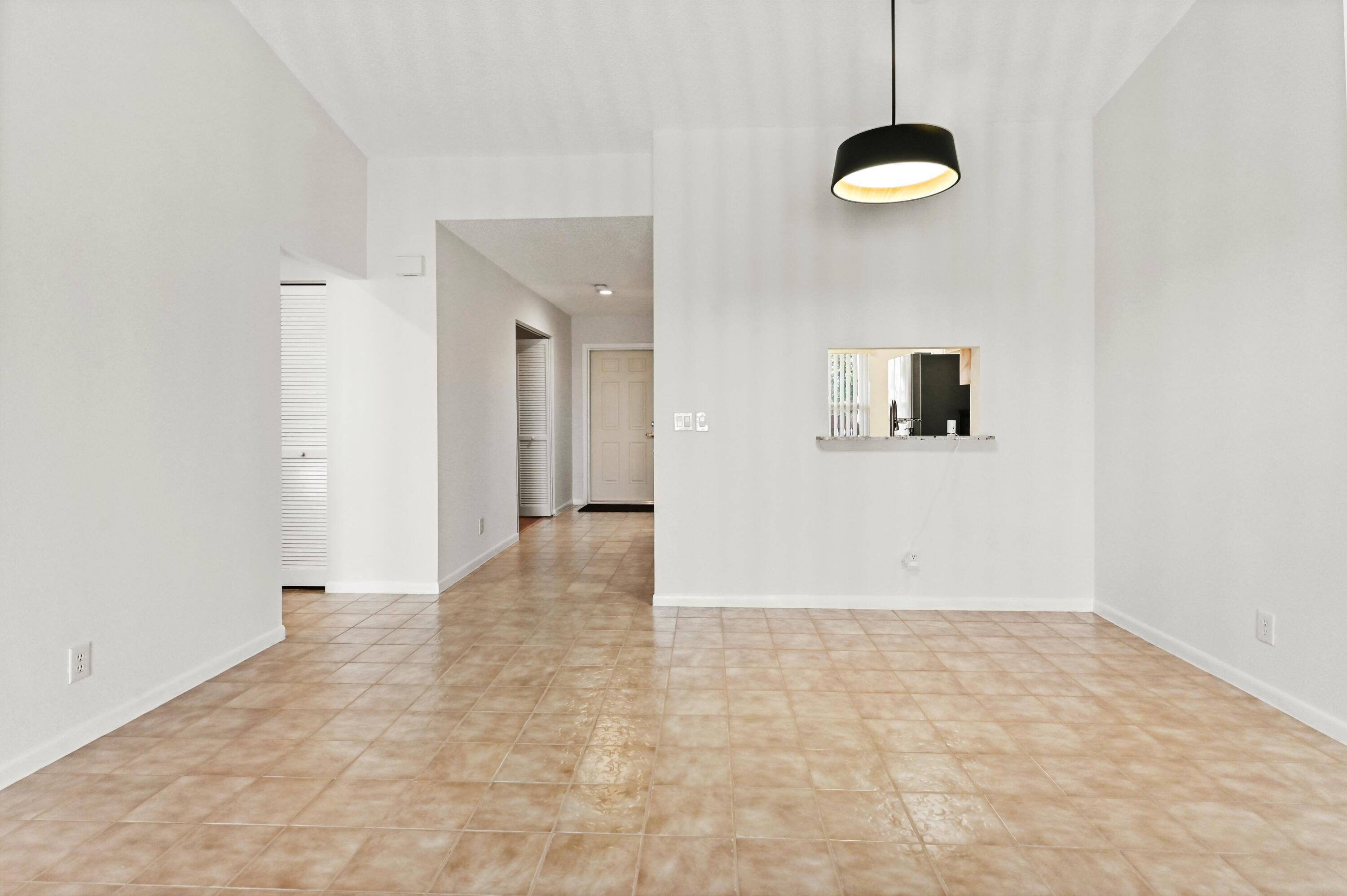 LAKES OF SHERBROOKE - Residential