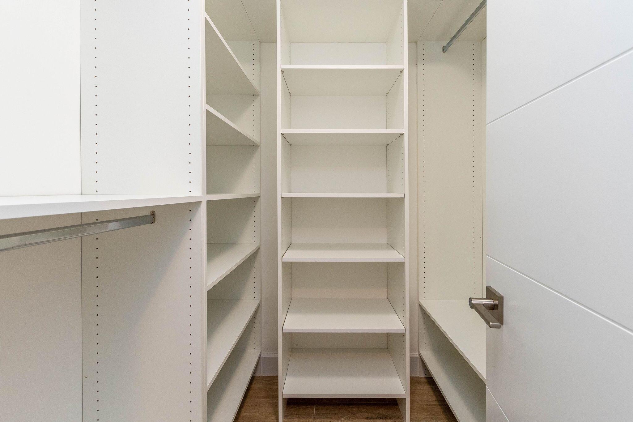 EASTPOINTE CONDO - Residential Lease