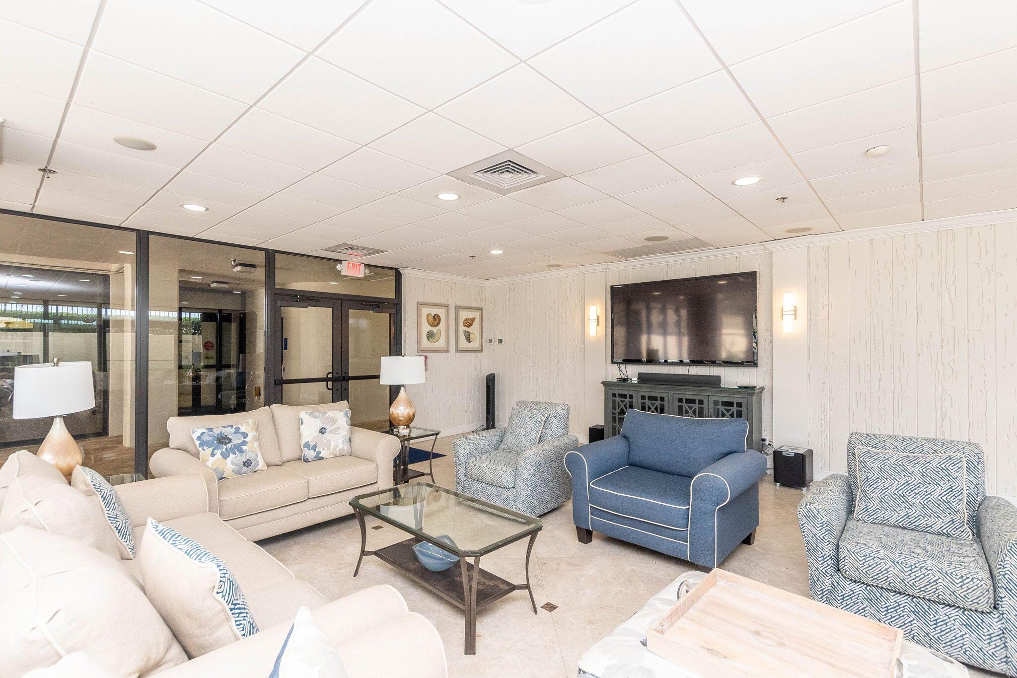 EASTPOINTE CONDO - Residential Lease