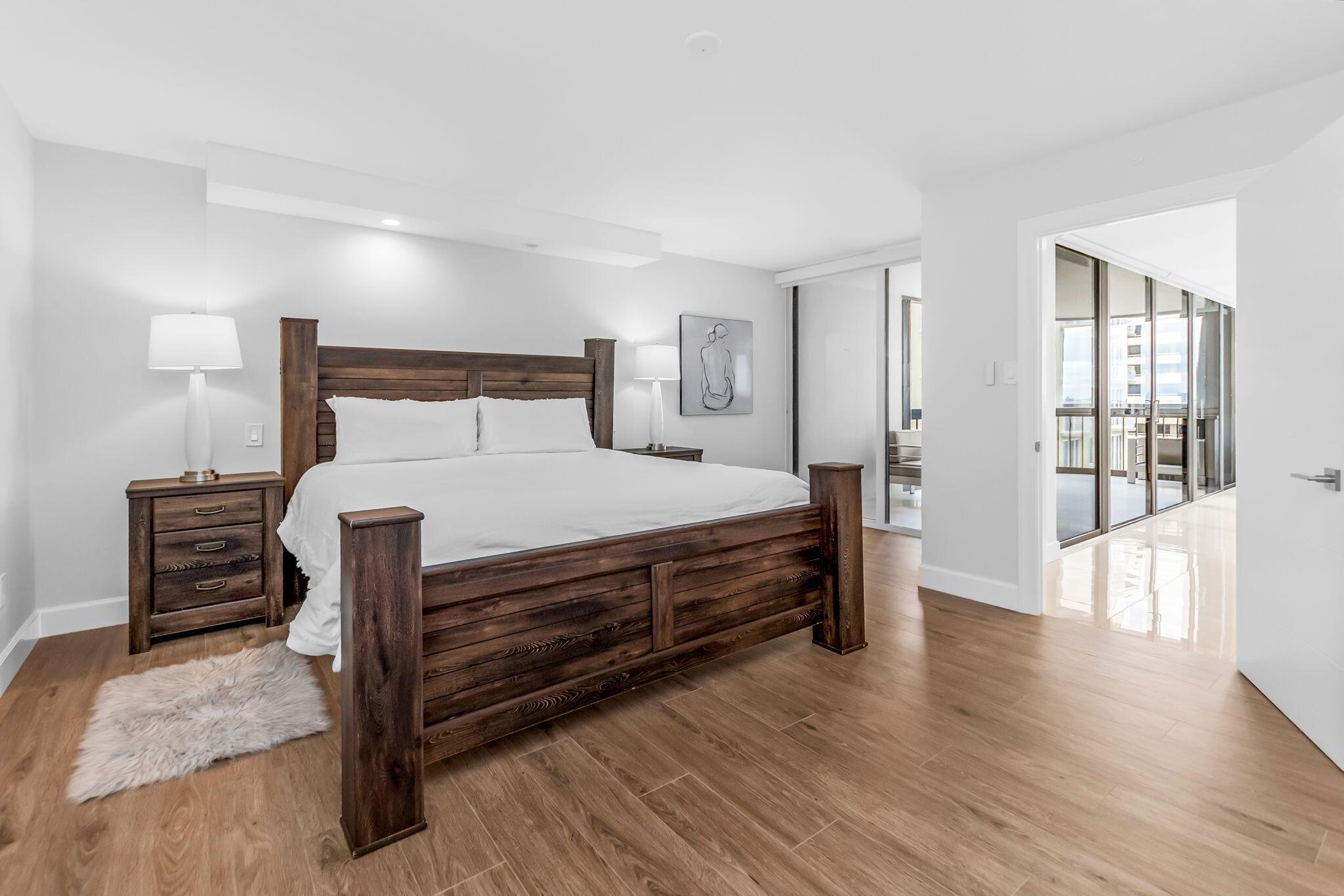 EASTPOINTE CONDO - Residential Lease