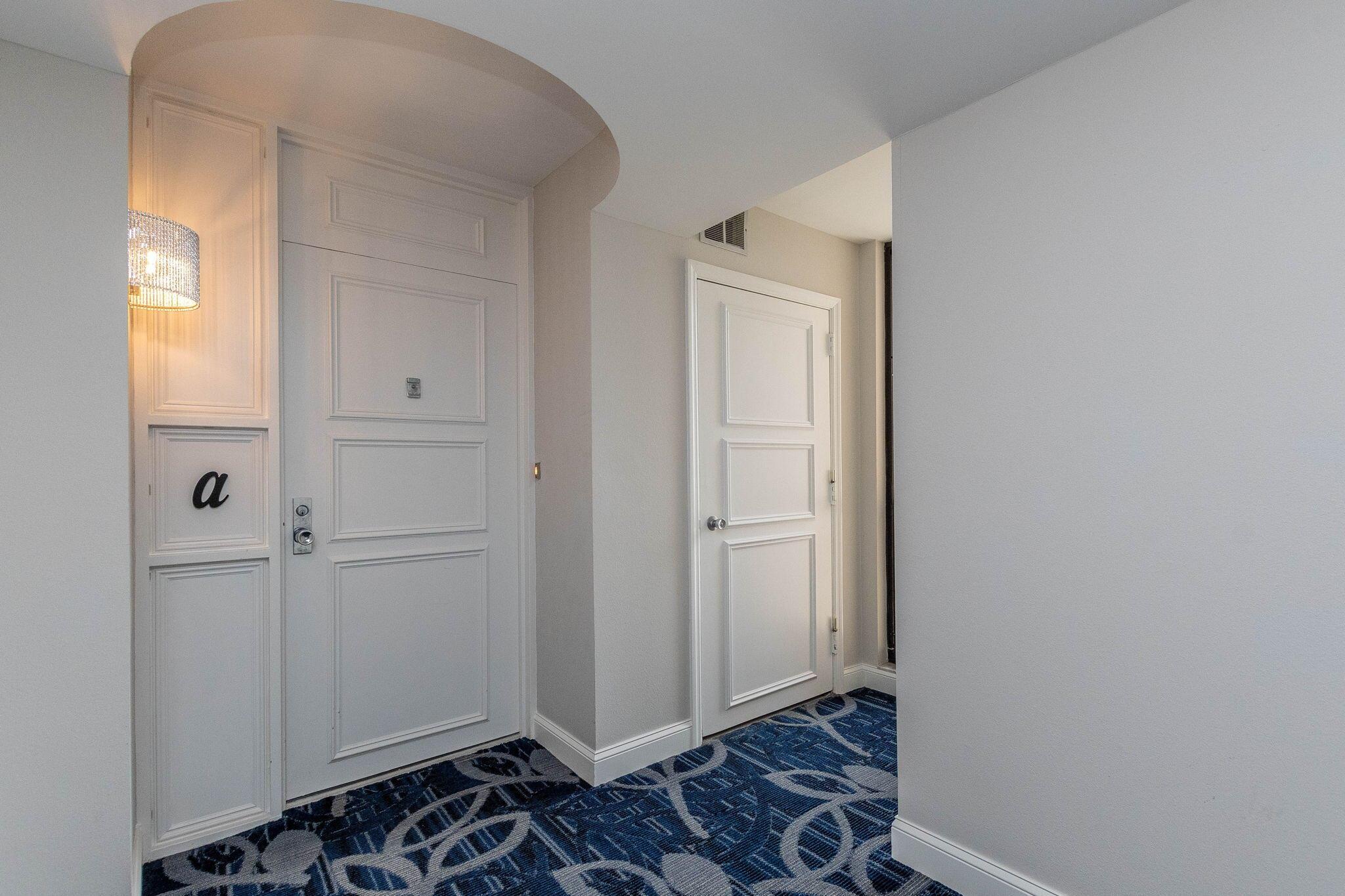 EASTPOINTE CONDO - Residential Lease