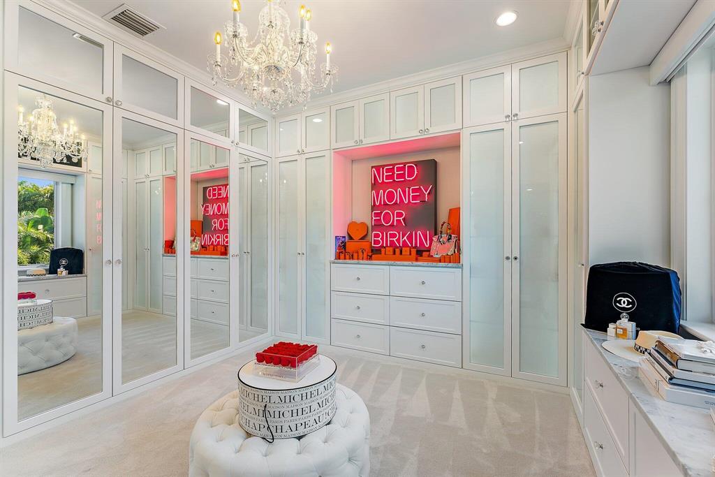 OLD PALM 4 - Residential