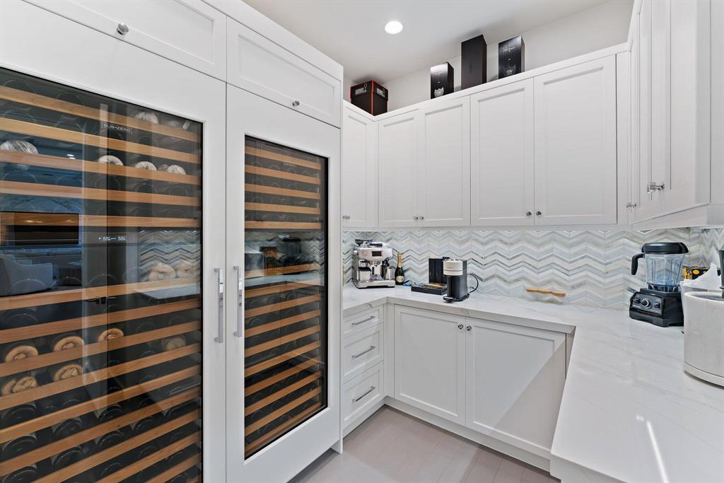 OLD PALM 4 - Residential