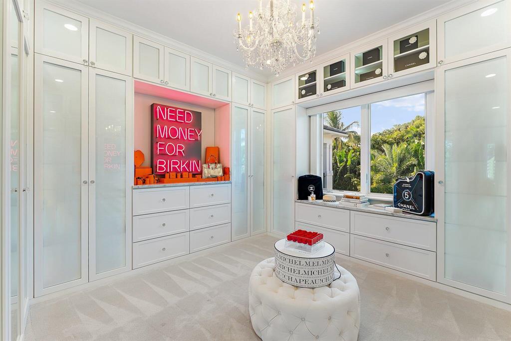 OLD PALM 4 - Residential