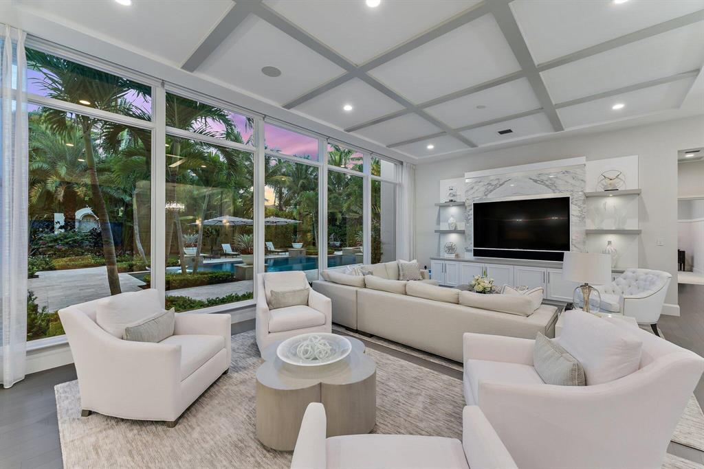 OLD PALM 4 - Residential