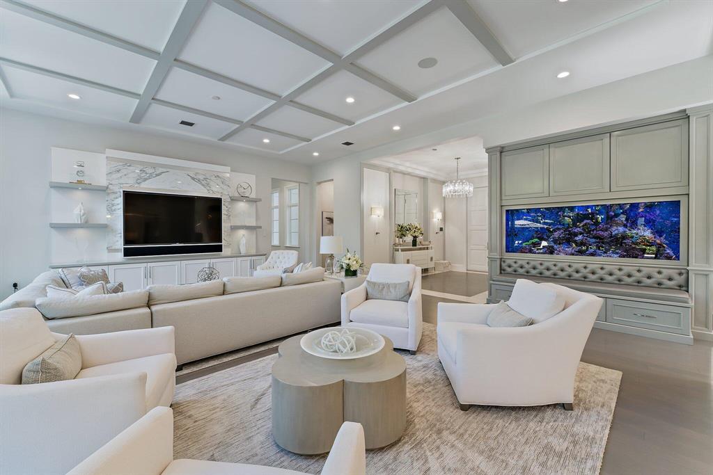 OLD PALM 4 - Residential