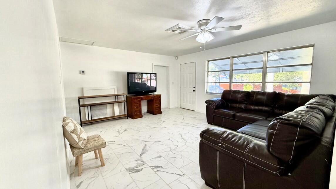 FOREST RIDGE PARK - Residential