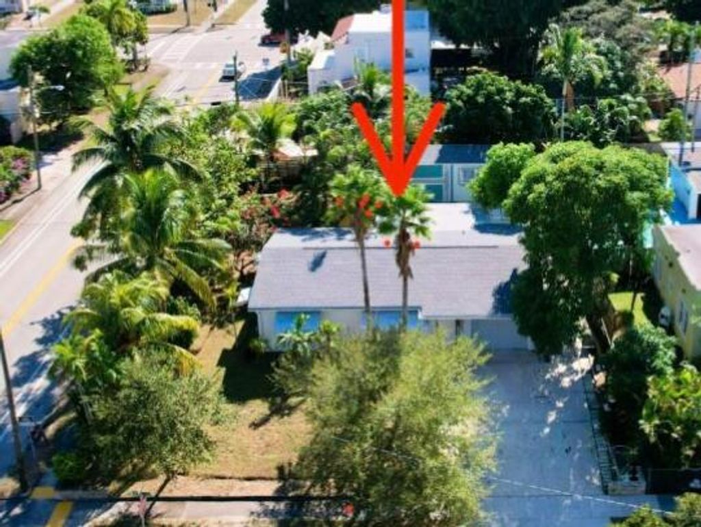 Photo of 802 Lytle Street, West Palm Beach, FL 33405 (MLS # R11150274)
