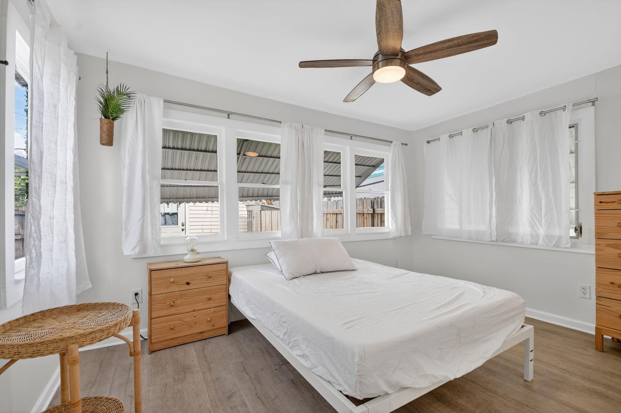 LAKE WORTH TOWN OF - Residential