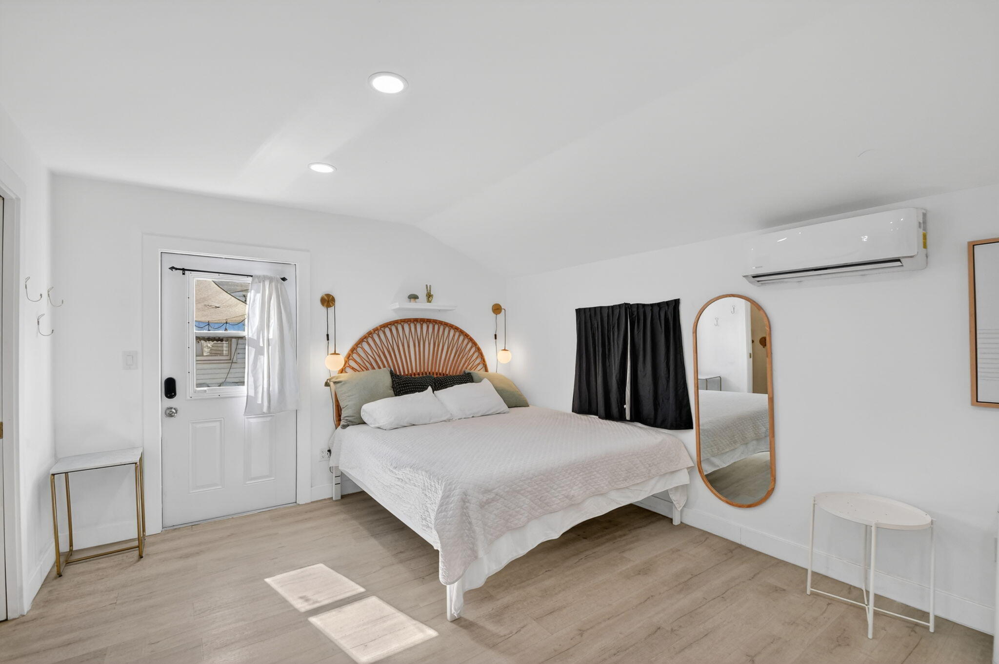 LAKE WORTH TOWN OF - Residential