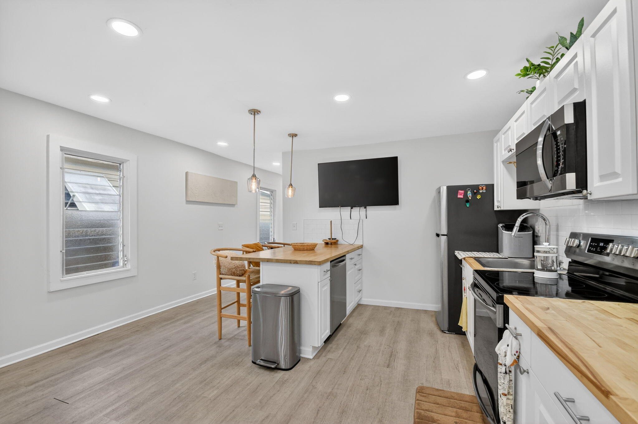 LAKE WORTH TOWN OF - Residential