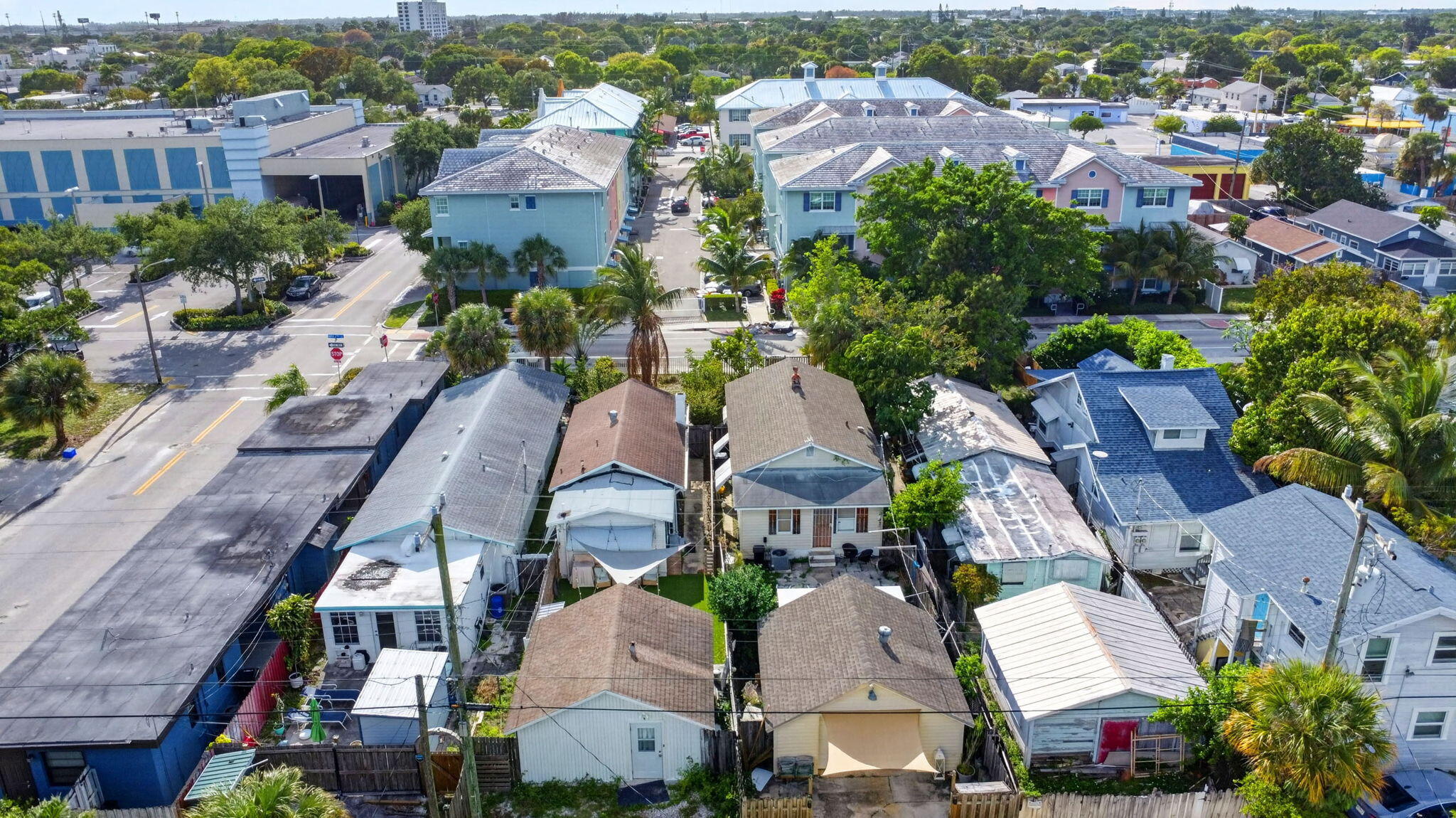 LAKE WORTH TOWN OF - Residential
