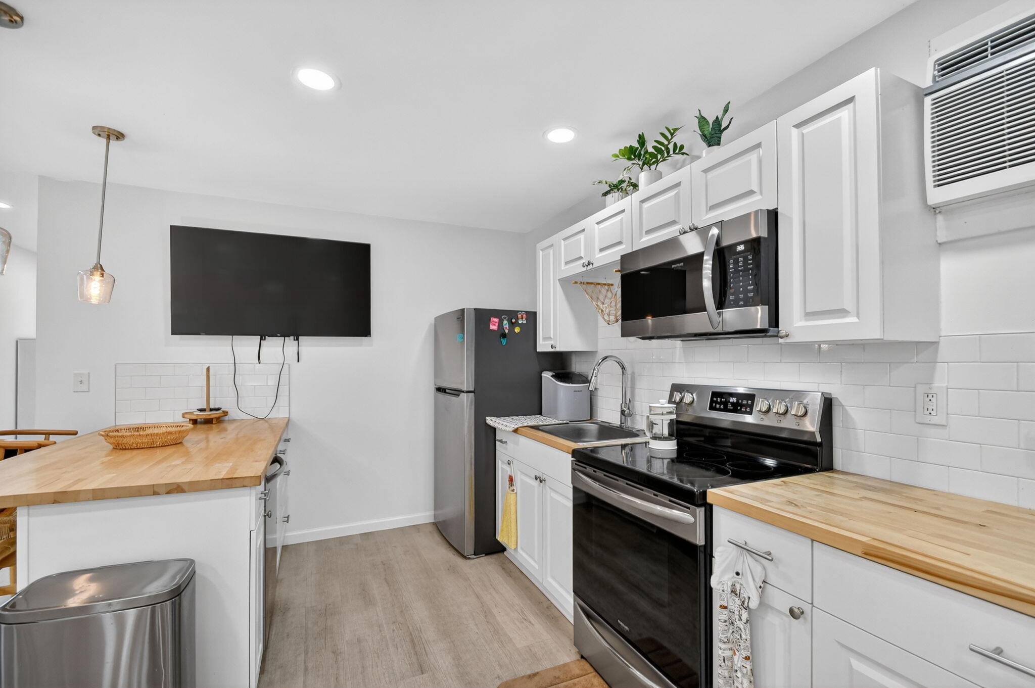 LAKE WORTH TOWN OF - Residential