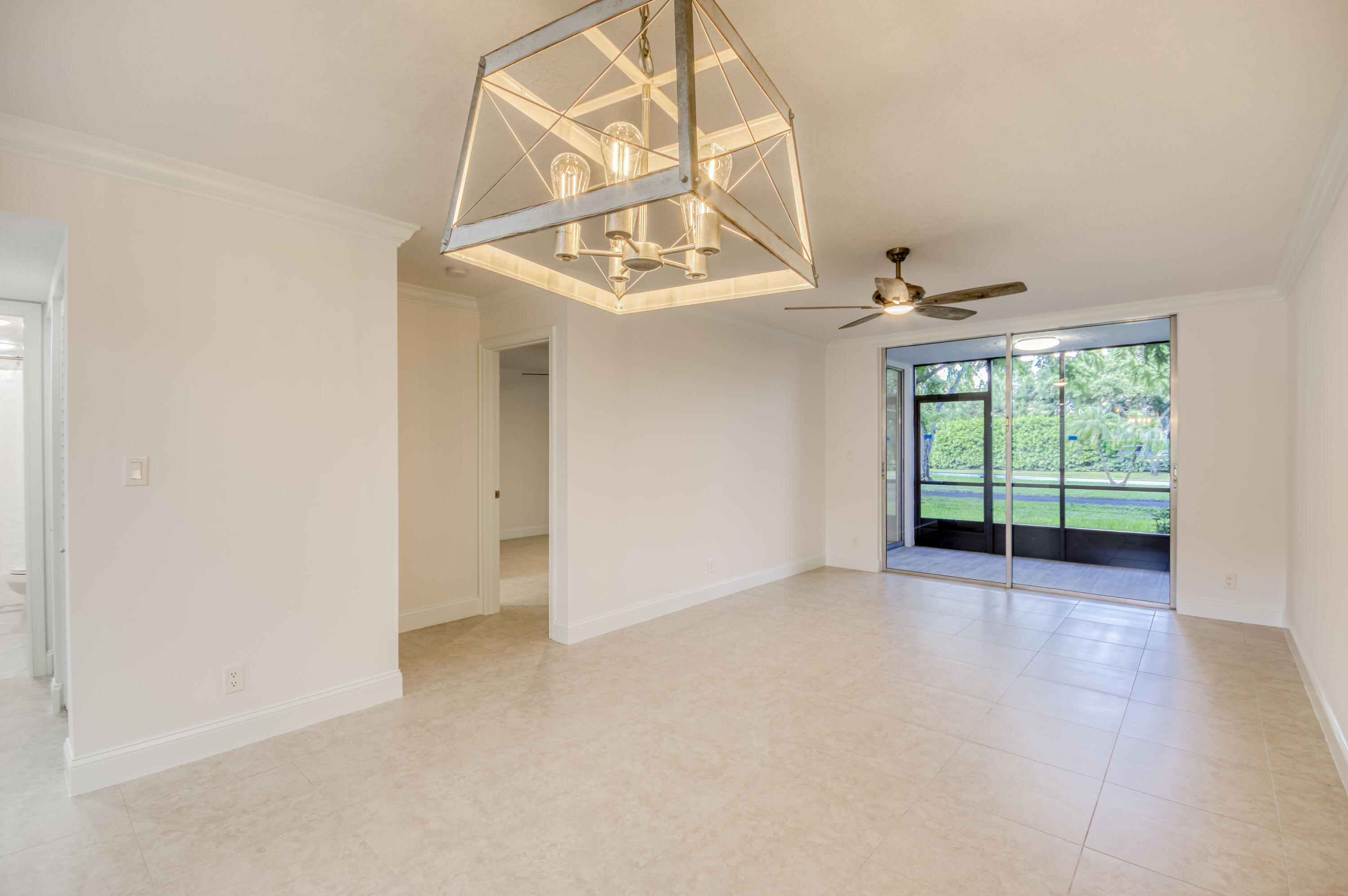 HUNTINGTON LAKES SEC TWO CONDOS - Residential Lease