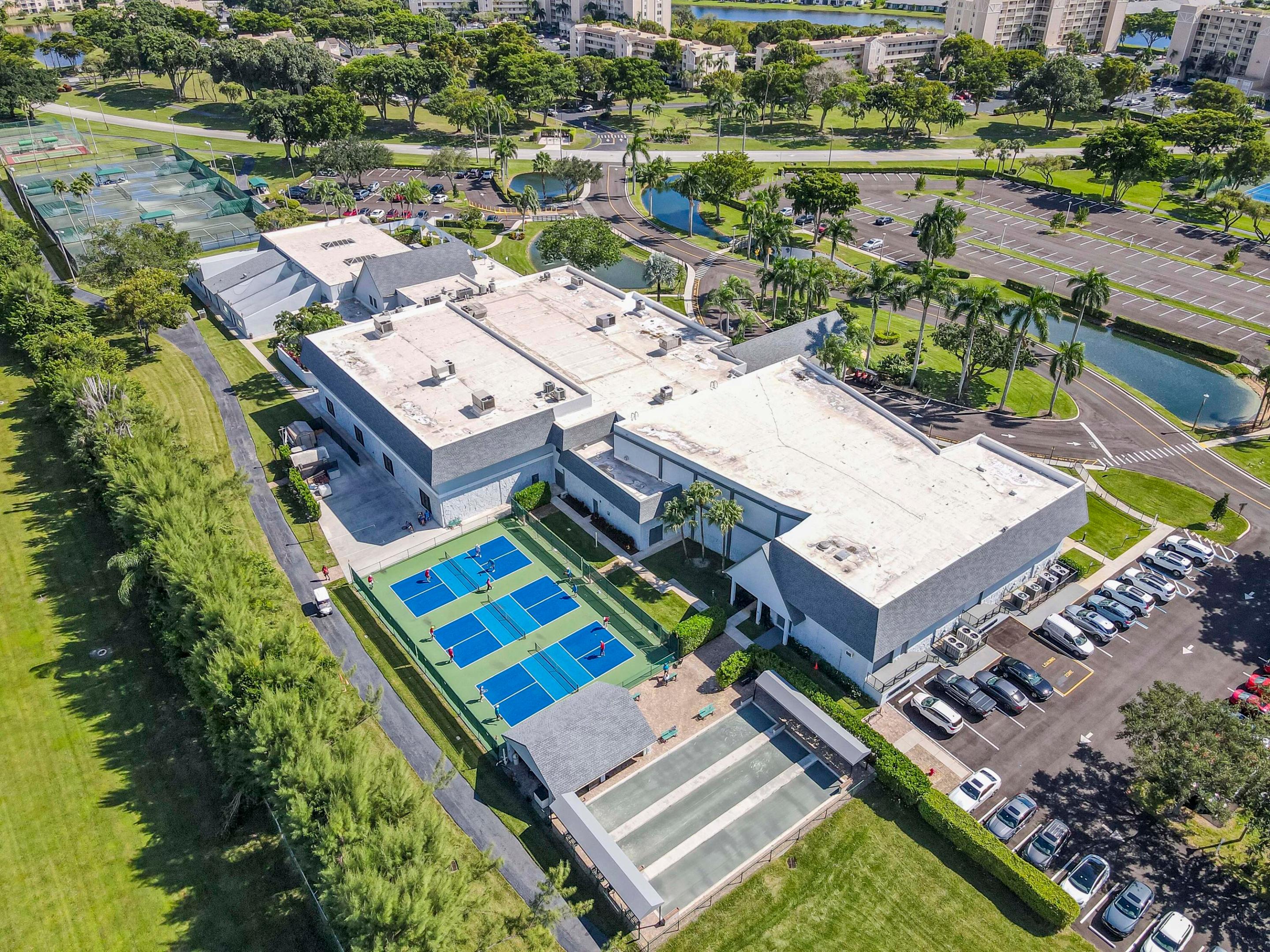 HUNTINGTON LAKES SEC TWO CONDOS - Residential Lease