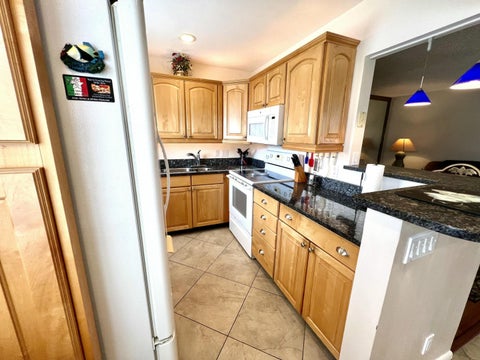 Tiny photo for 328 Farnham P, Deerfield Beach, FL 33442 (MLS # B26007211)