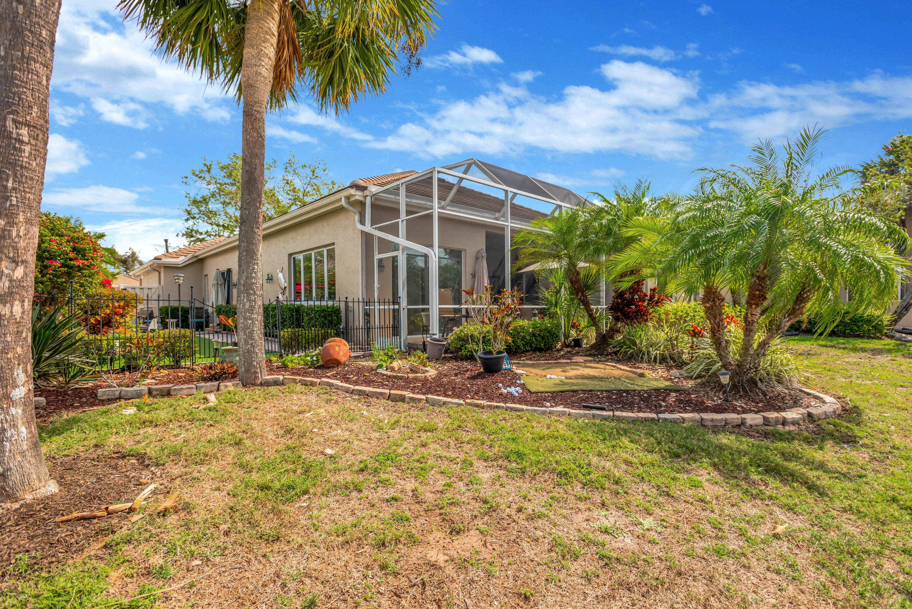 ROSEDALE 9 - Residential