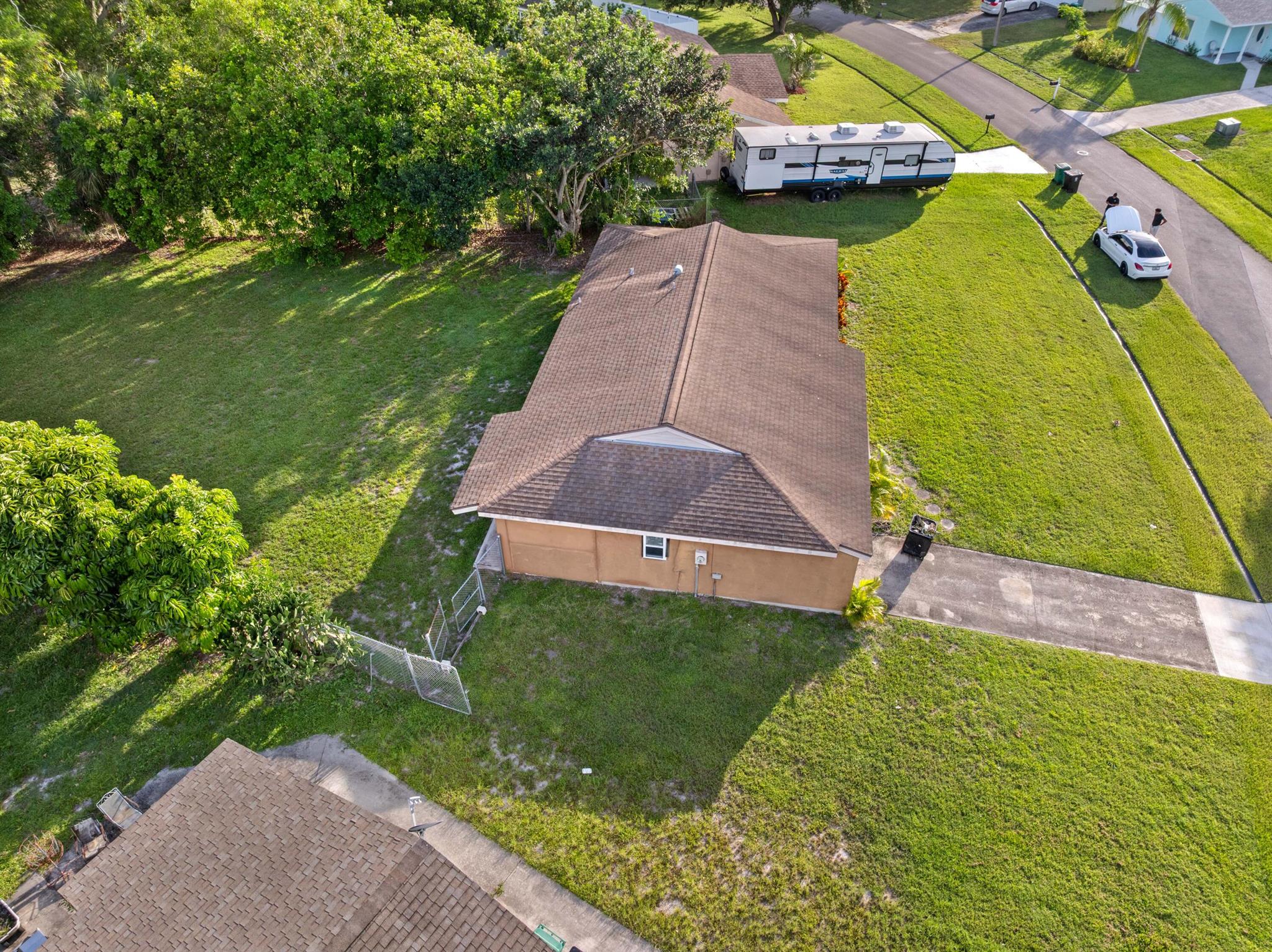226 SW Kimball Circle